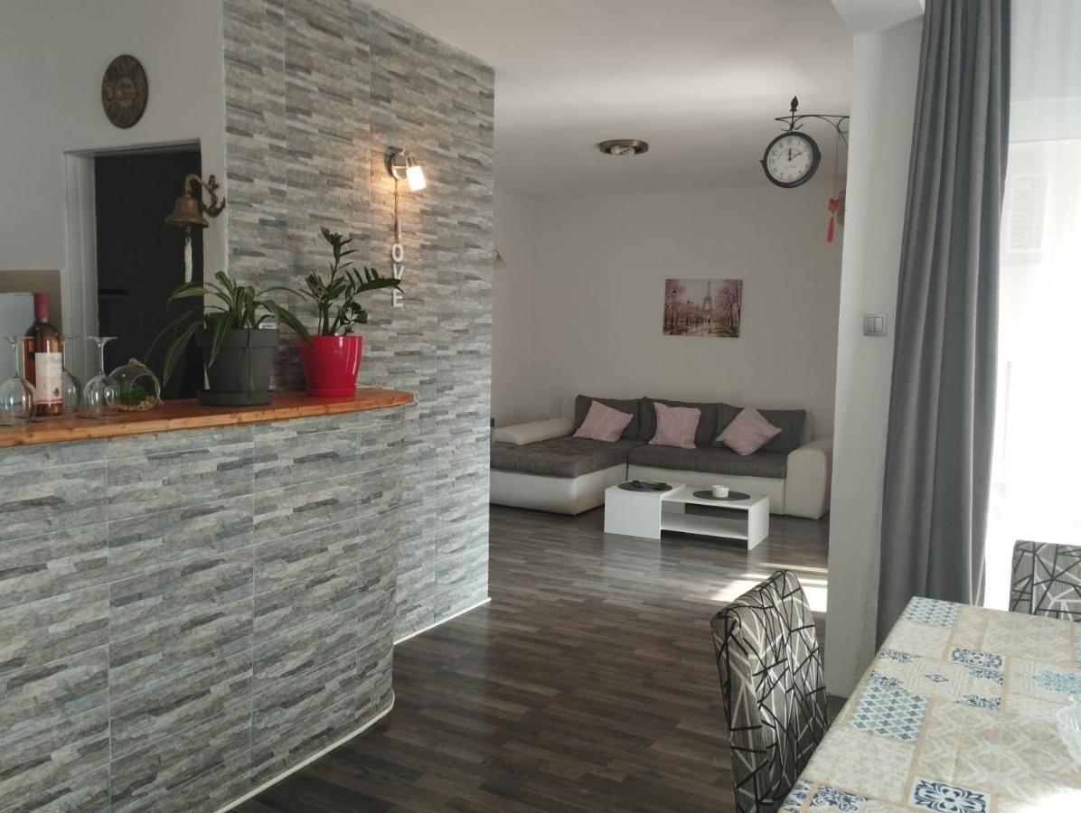 Pocanic'S Apartment Котор Экстерьер фото